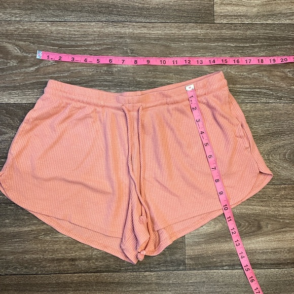 Closie Peach tone Drawstring Women's Shorts - Picture 4 of 7